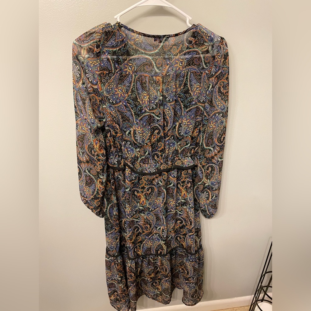 Two Piece Slip + Oversized Paisley Express MIDI Dress - Picture 3 of 3